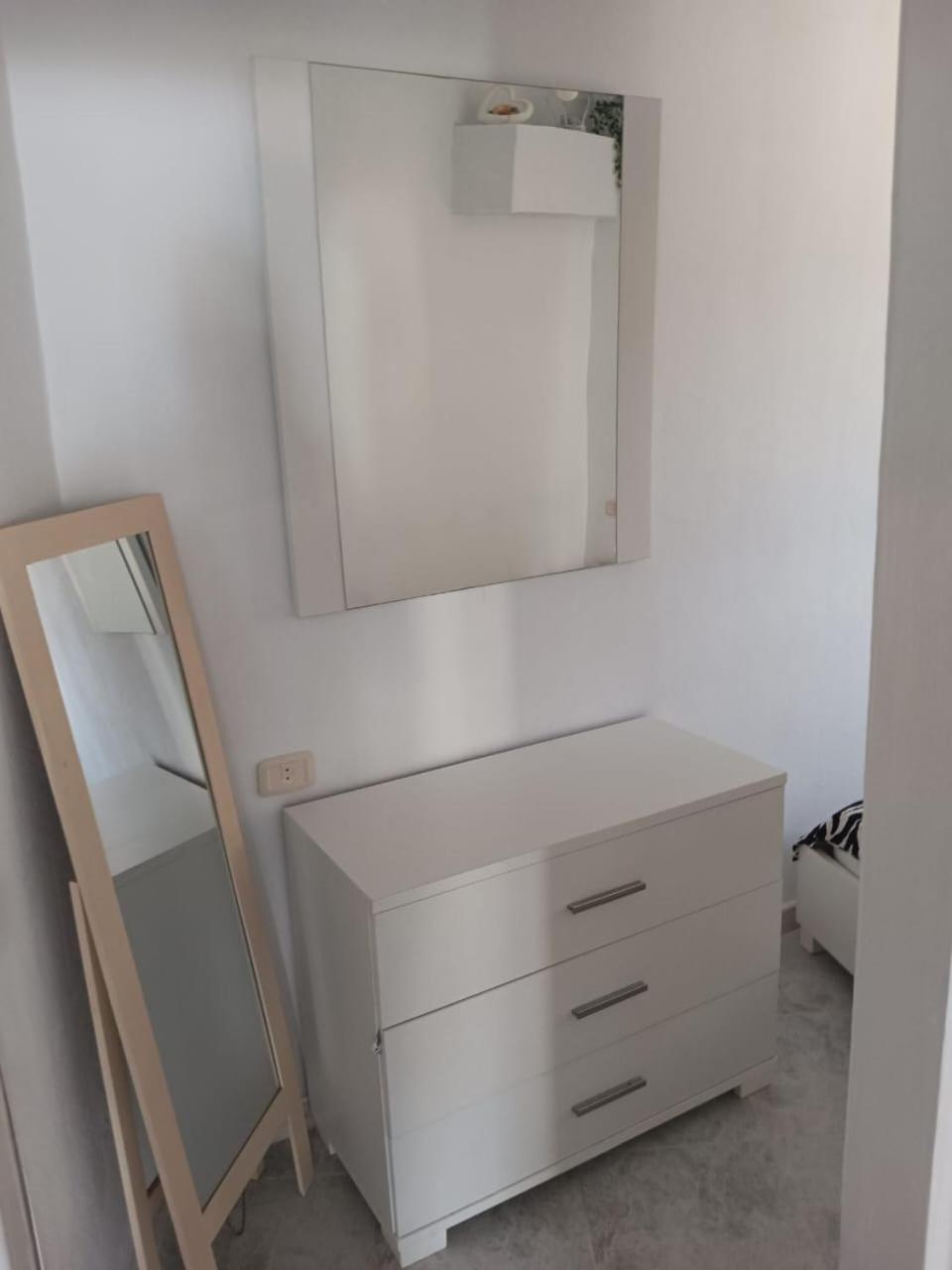 Ain Draham Sejour 1, Appartement Deux Pieces, Prive,Seulement Familles!!! Netflix, Youtube Ngoại thất bức ảnh